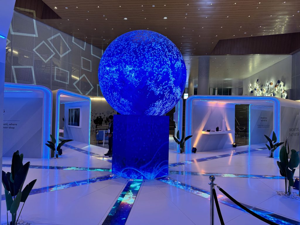 JR Visual Indoor LED Sphere presents in Year End Meeting of Sabic 1