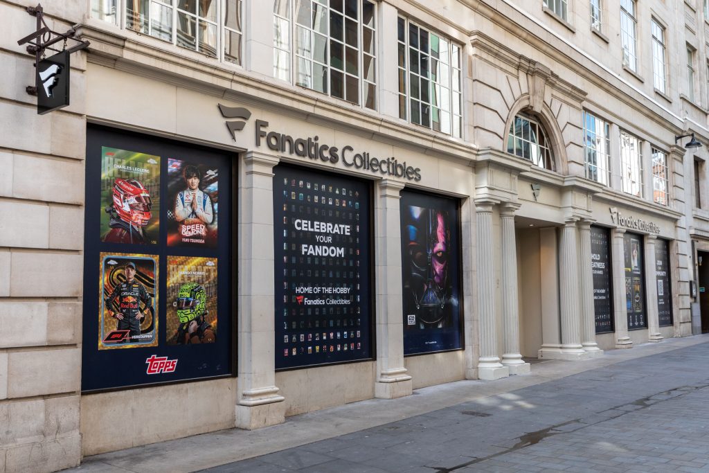 JR Visual Indoor LED Display goes to Fanatics Flagship Store in London